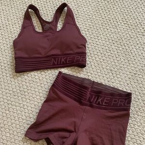 Nike Pro Set!!